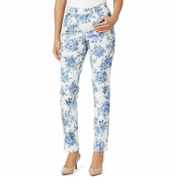 Charter Club Blue Floral Bristol Skinny Ankle Jeans - Picture 2 of 9